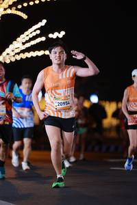 BIB: 3665, 211, 20954
                            <button type="button" onclick="openModal(22993943)" class="btn btn-primary btn-sm float-right btn-popup" data-toggle="modal" data-target=".modal-high-quality">
                        <i class="fas fa-shopping-cart"></i> Add to Cart
                    </button>
                                            <button type="button" onclick="isThisMe(22993943, true)" class="btn btn-success btn-sm float-right btn-popup btn-isme hidden" data-toggle="tooltip" data-placement="bottom" title="นี่คือรูปของคุณใช่ไหม คลิกที่นี่เพื่อเอาเข้าอัลบั้ม">
                        <i class="fas fa-plus"></i> Add to album
                    </button>
                    <button type="button" onclick="isThisMe(22993943, false)" class="btn btn-warning btn-sm float-right btn-popup btn-isnotme hidden">
                        <i class="fas fa-ban"></i> Remove from album
                    </button>